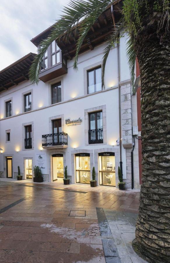 Apartamentos Centro Llanes Zewnętrze zdjęcie